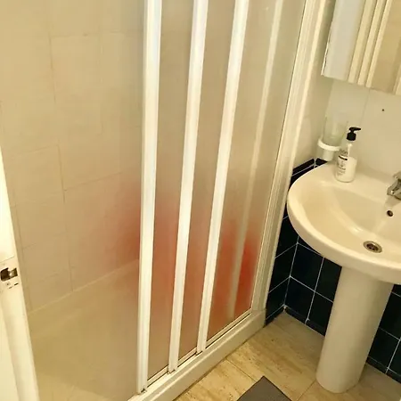 One Bedroom Near The Beach *